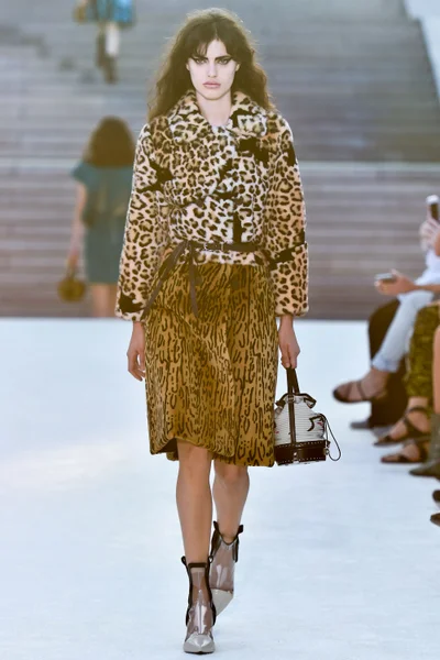 Look 21